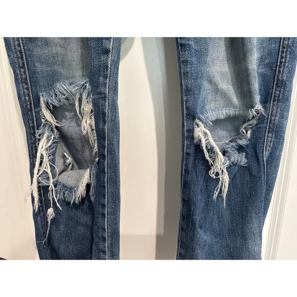MSRP $128 We The Free Distressed Cropped Straight Denim Size 27 SAME DAY SHIP - Picture 4 of 8